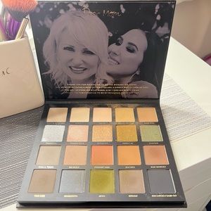Jaclyn hill eyeshadow palette